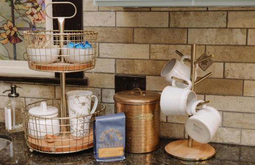 Balboa 6BR Mansion with Hot Tub and Game Room - Foto 63