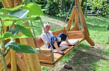 Kuća za odmor uz rijeku Slapnica, u Parku prirode Žumberak, finska sauna i jacuzzi - Foto 9