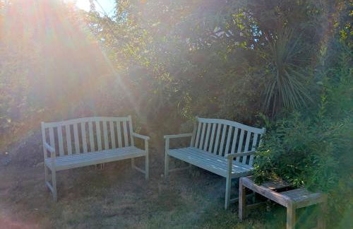 Sea View Villa with Huge Garden & Table Tennis - Foto 40