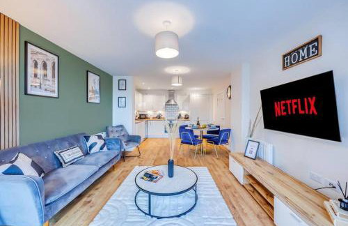 Beautiful Canal Side Apartment - City Centre - Balcony, Secure Parking, Self Check-In, Fast WiFi and Smart TV with Sky TV and Netflix by Yoko Property - Foto 3