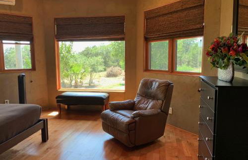 Scenic Hill Country Retreat - Rhino Ranch - Photo 38