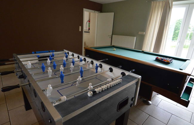 Grand Villa With Bubble Bath - Photo 22