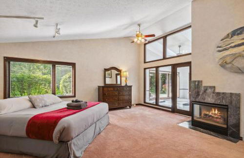 Great Group Getaway: Games Galore + Outdoor Oasis - Foto 30