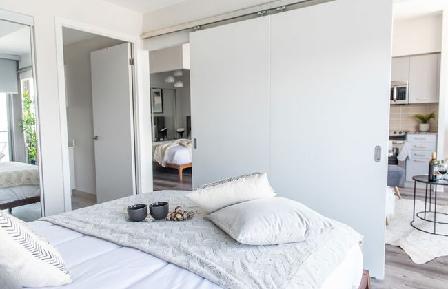 QuickStay Two-Bedroom Condo - Photo 12