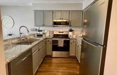 Beechside Breeze Luxury Condo with Pool Hot tub - Foto 20