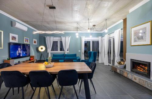 Casa BELLADONNA with Heated pool and Kids Playground - Photo 15