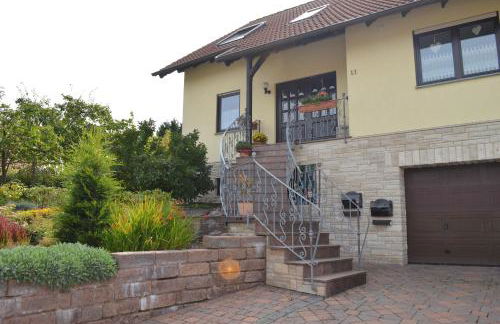 Apartment unterhalb der Burg Hanstein - Foto 4