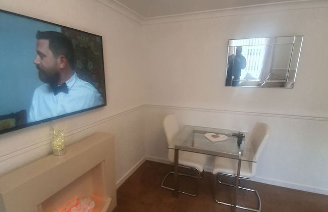 Stunning 1-bed Apartment in Walsall - Foto 14