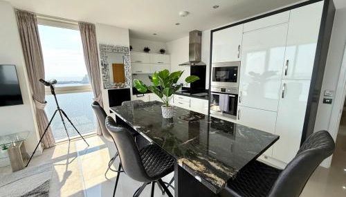 Luxury Waterfront Apartment With Panoramic View - Foto 3, stove, dishwasher, toaster