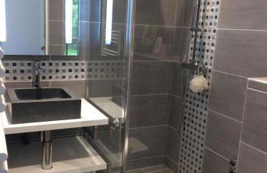 Trés Beau Studio (face bois), 10mn de l'Etoile - Foto 5