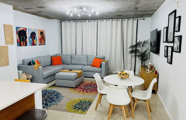 Beautiful 1BD 1BTH at Midblock FREE PARKING - Foto 23
