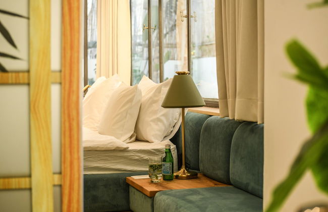 Charming 2BR Apt w a Breathtaking Patio - Foto 9