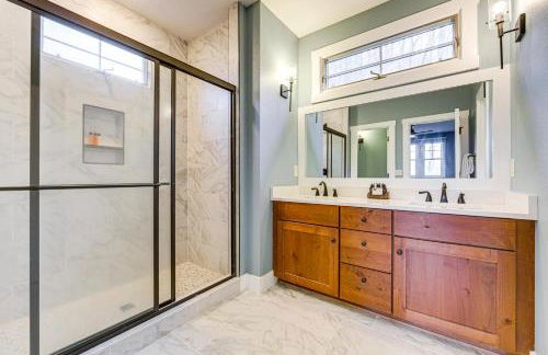 4 Mi to Bear Creek Lake! Serene Escape with Deck - Foto 16