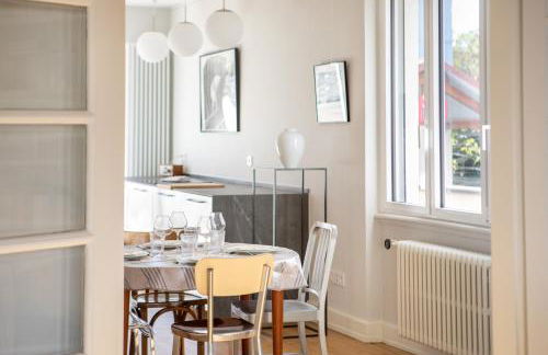 Le Majestic - Spacieux - Moderne - Proche centre - Terrasse - Foto 17