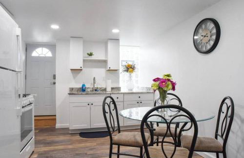 Cozy Mount Washington Home with Parking-Sleeps 4 - Foto 13