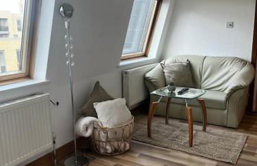 Quirky studio flat selfcontained - Foto 9