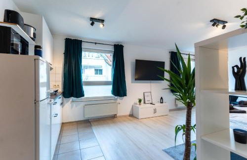 Mercedes I Stuttgart I Kitchen I Home Office I Parkplatz - Foto 6