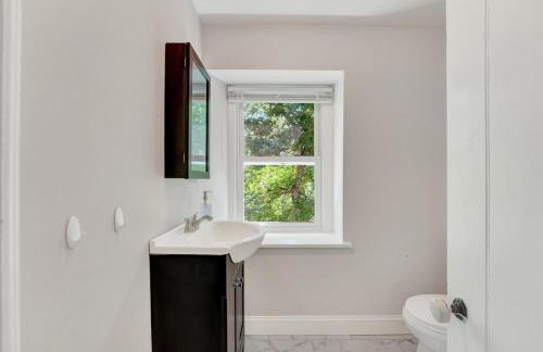 Spacious 5-Bed Retreat in Charming Kennett Square - Foto 18