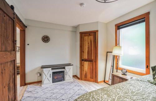 Your Lazy Bear Destination - You're Right In The Thick Of It! Book It Now, Reach Out With Questions! - Foto 2