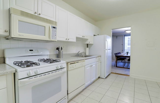 Elegant Apartments Near the Pentagon - Foto 64