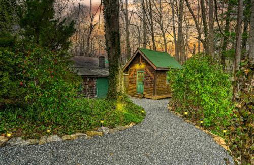 Unique Cabin With Hot Tub Close to Town - Foto 50