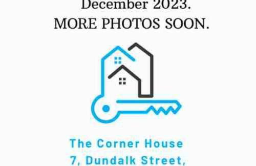 Corner House 2-Bed Townhouse Sleeps 3 - Photo 12