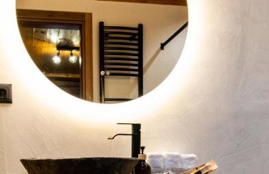 Chalet 1932 Boutique Mountain Chalet με Ιδιωτικό Hot Tub & Τζάκι - Photo 33