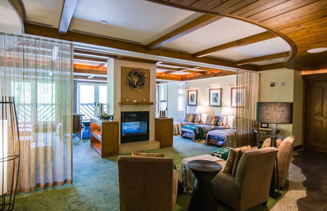 1228 Studio at The Lodge at Spruce Peak - Photo 7