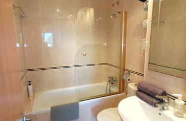 IRTA Sea & Mountain View Terrace - Photo 5