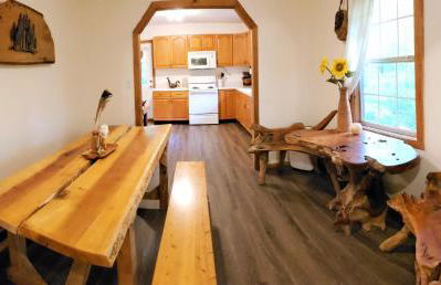 Ridge Retreat at Hearthstone Cabins and Camping - Pet Friendly - Foto 6