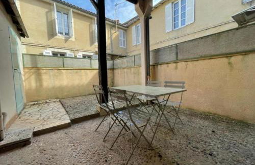 Centre Ville Superbe T2 Neuf Wifi Terrasse Netflix - Foto 6