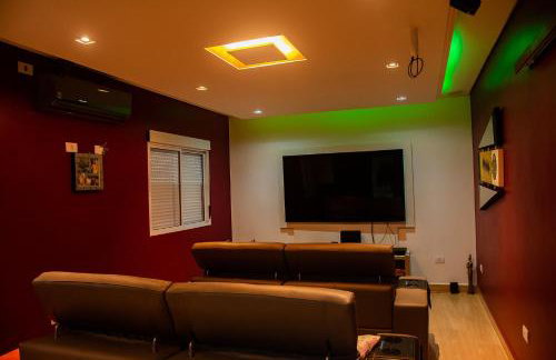 Linda casa com lazer a 500m da praia Guaratuba SP - Foto 12