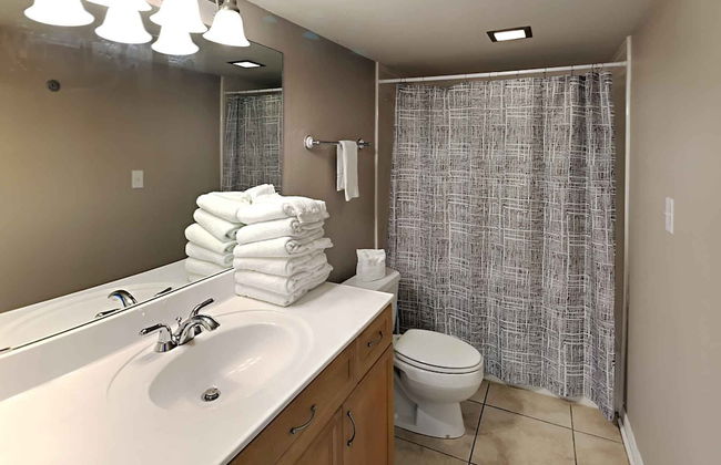 Sabine Yacht & Racquet by Southern Vacation Rentals - Foto 48