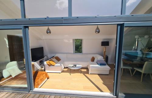 Superbe appartement avec jacuzzi, sauna et hammam, proche de Paris - Photo 5