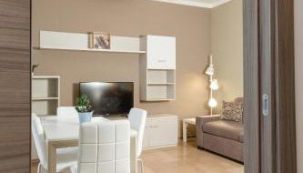 Honey Exclusive Apartment - Train Station - Near Center - Foto 3