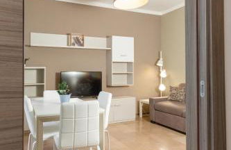 Honey Exclusive Apartment - Train Station - Near Center - Foto 3