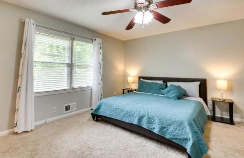 Family Home with Yard - 25 Mi to Downtown Atlanta! - Foto 19