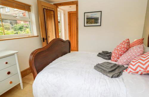 Garden Cottage - Photo 10