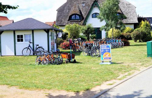 Modernes, großzügiges Ferienhaus - Naturstrand, großer Garten, Ruhe - Photo 24