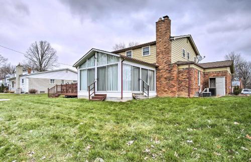 Suburban Detroit Home with Porch, Yard and Fire Pit! - Foto 19