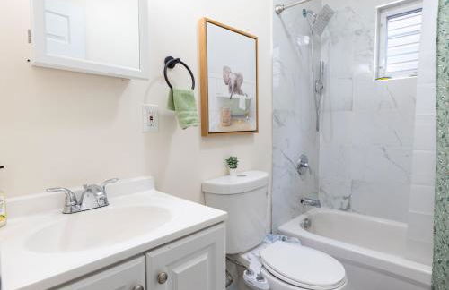 New 4 Apts-198-3 Bed Apt 1st Floor & 3 Bed Apt 2nd Floor - 1 Bed Studio Apt Ground Floor & 1 Bed Studio Apt Ground Floor near Penn Station EWR Newark NJ Airport Hospital Manhattan NYC - Foto 24