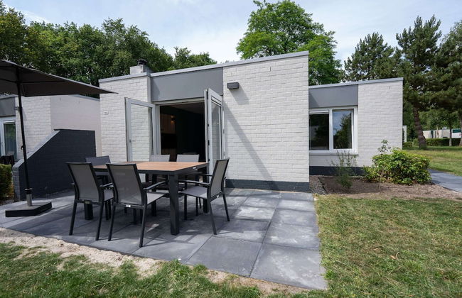 Restyled Bungalow, Near the Hunebed Center - Photo 27