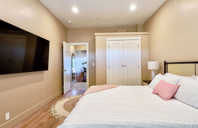 Peach Street Inn by WanderLodges - Photo 10