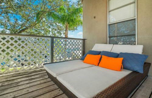 Sebring Circle Studio Stay- Postcard Mural Views - Foto 3