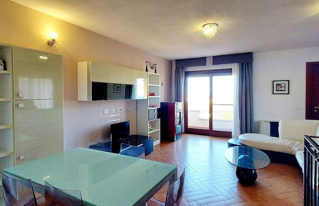 Villa a Stones Throw From the sea - Foto 35