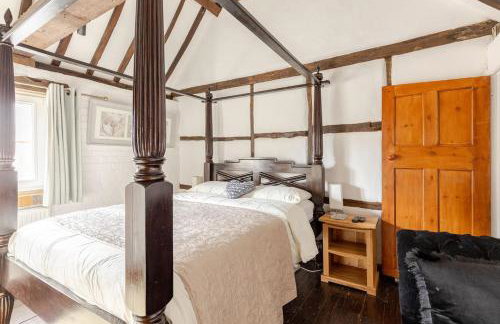 Beautiful 17th Century Cottage - Photo 36