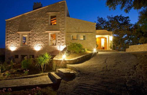 Stone Built Private villa Limeri with pool, BBQ & Shaded Patio - Foto 38