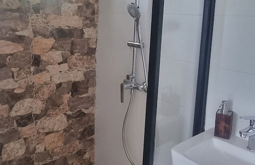 Parakreek Apartments - Photo 8