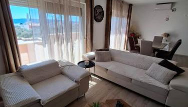 Apartman with Adriatic view "Biočić" - Foto 5