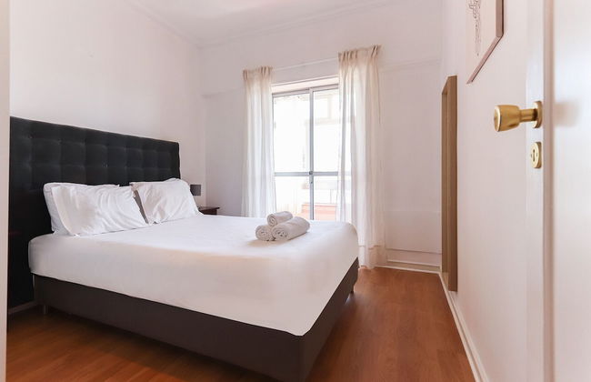 Oeiras Balcony by Homing - Photo 5